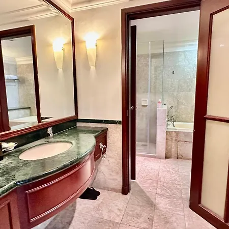 Rj Service Suite At Times Square Kuala Lumpur Exterior photo