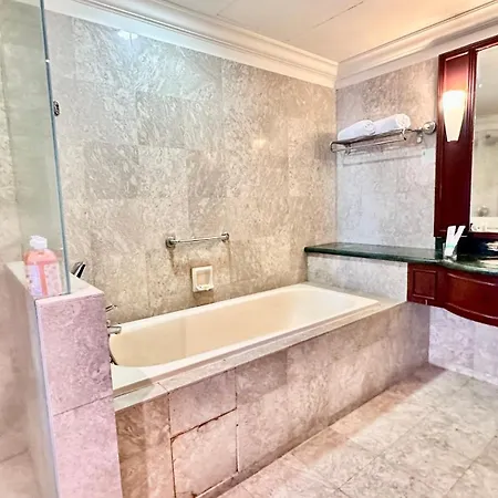 Rj Service Suite At Times Square Kuala Lumpur Exterior photo